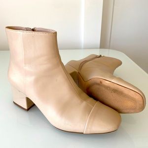 Zara 39 beige ankle booties